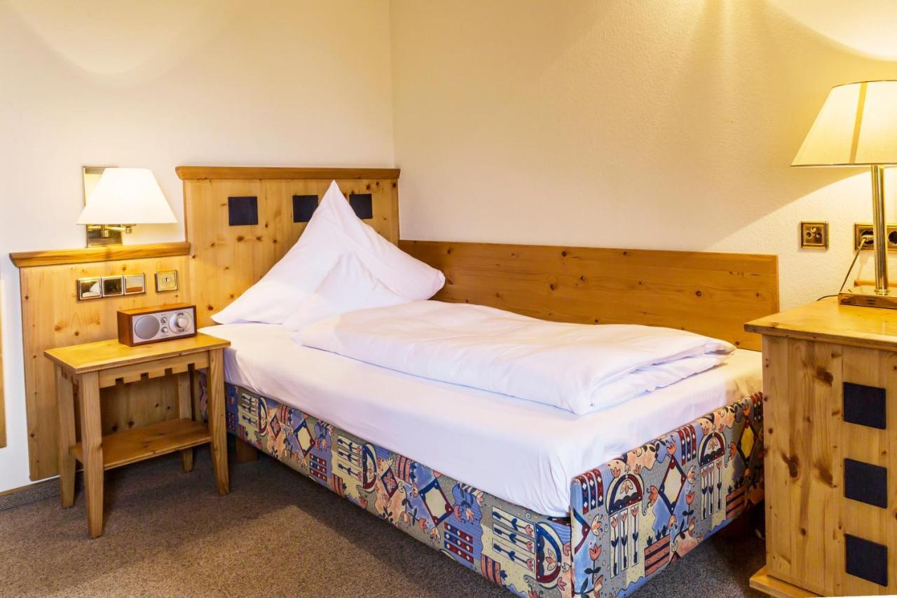 Flair-Hotel Zum Benediktiner Schwarzach am Main Luaran gambar