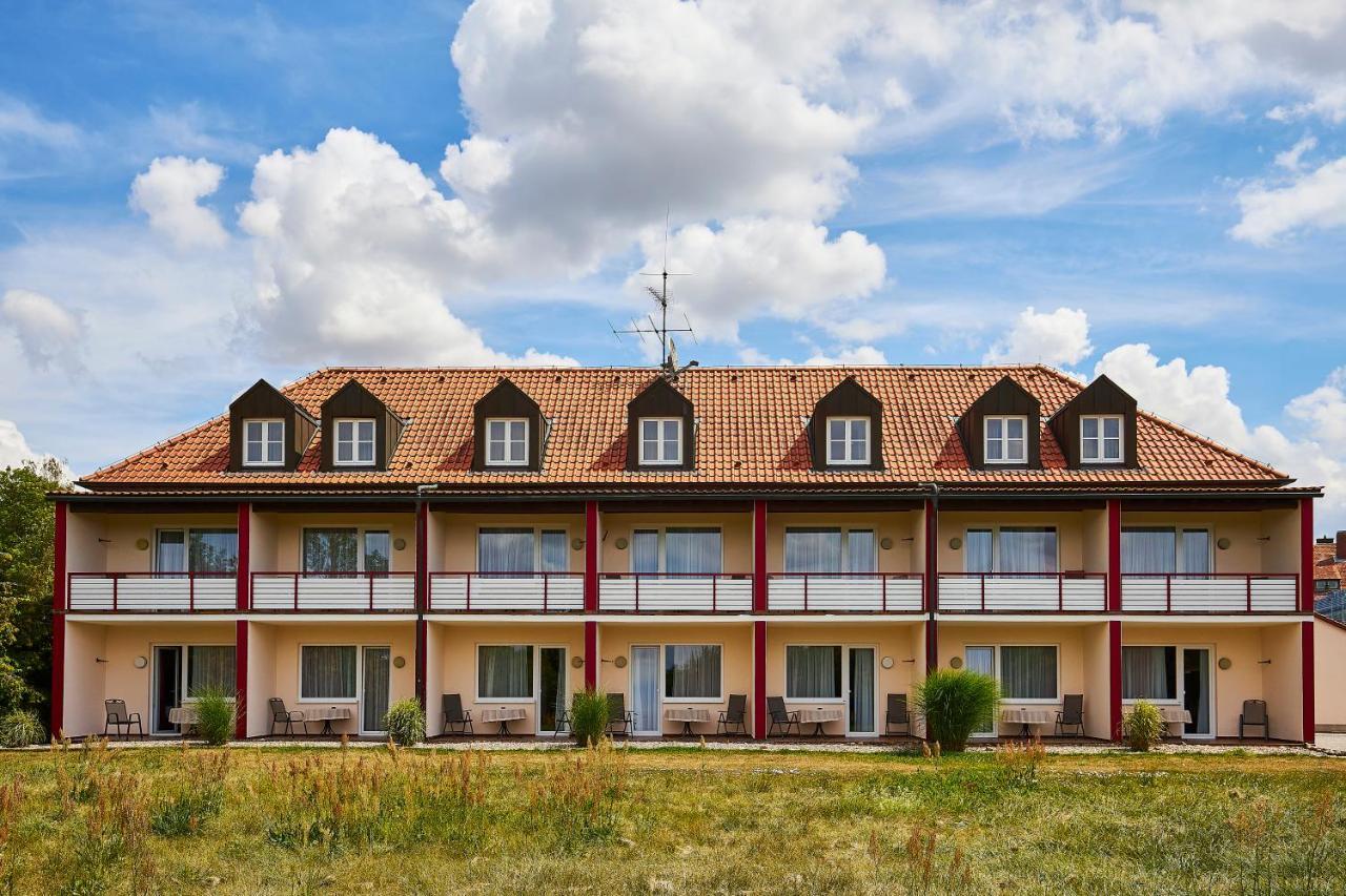 Flair-Hotel Zum Benediktiner Schwarzach am Main Luaran gambar