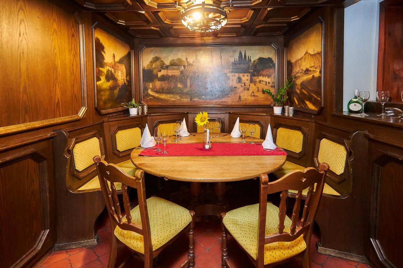 Flair-Hotel Zum Benediktiner Schwarzach am Main Luaran gambar