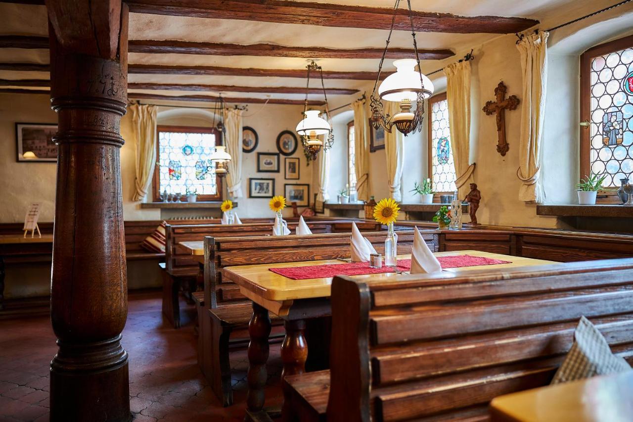 Flair-Hotel Zum Benediktiner Schwarzach am Main Luaran gambar