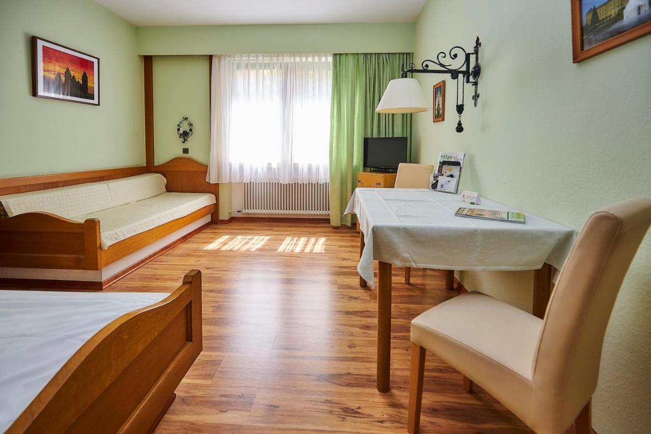 Flair-Hotel Zum Benediktiner Schwarzach am Main Luaran gambar