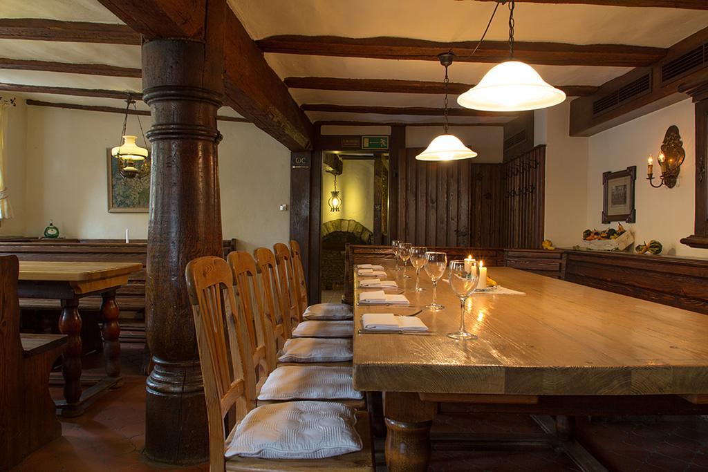 Flair-Hotel Zum Benediktiner Schwarzach am Main Luaran gambar