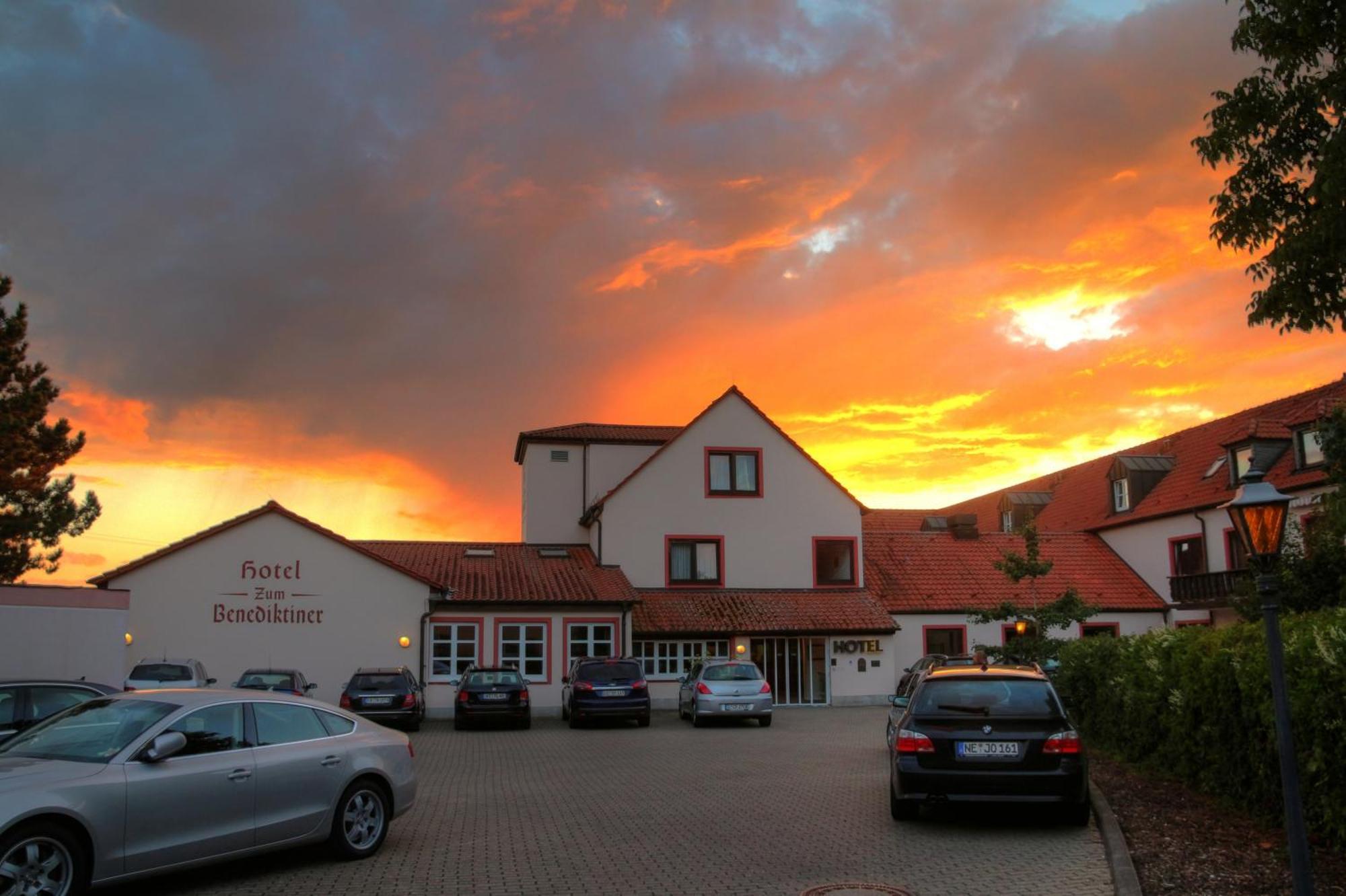 Flair-Hotel Zum Benediktiner Schwarzach am Main Luaran gambar