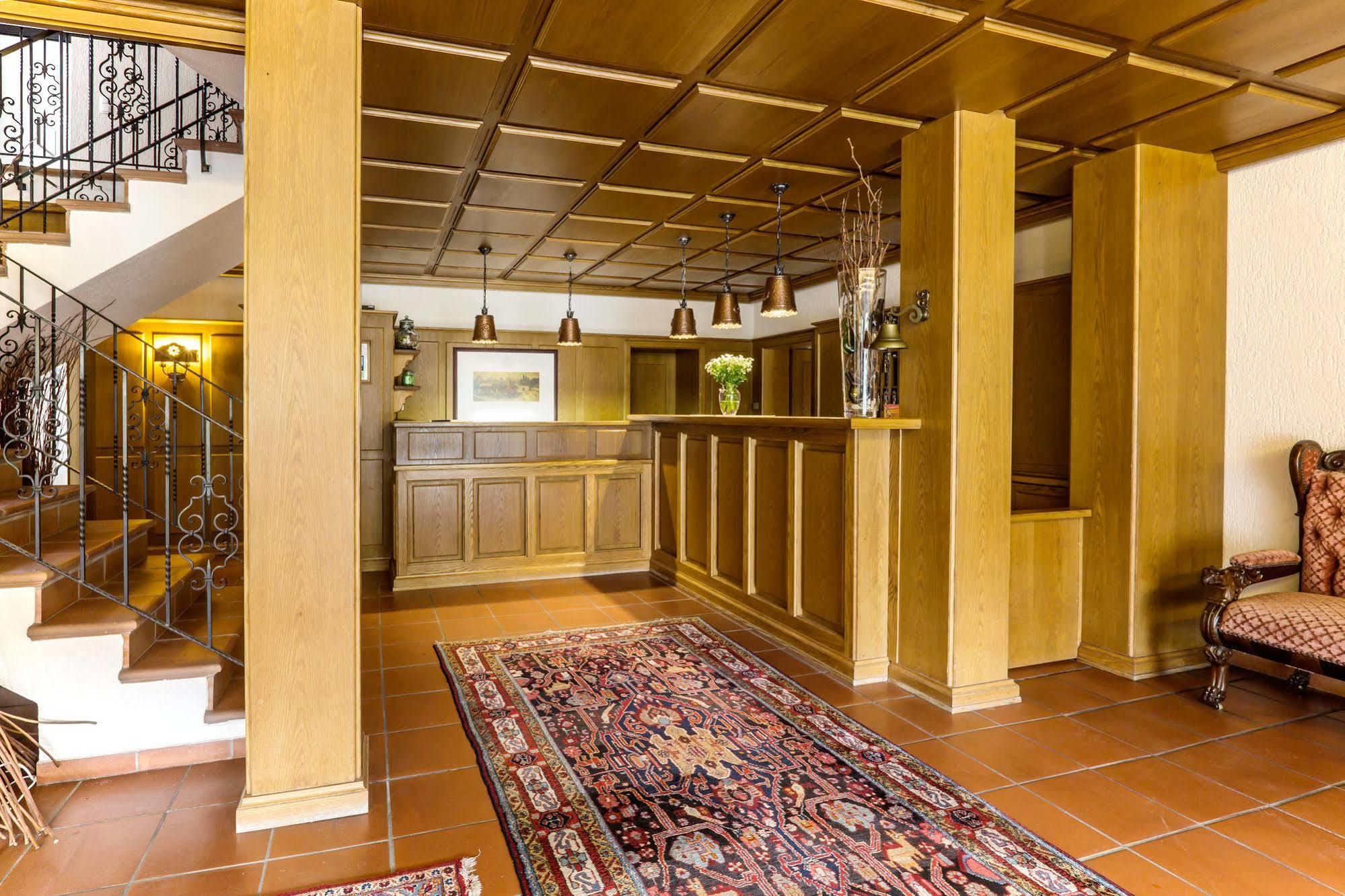 Flair-Hotel Zum Benediktiner Schwarzach am Main Luaran gambar